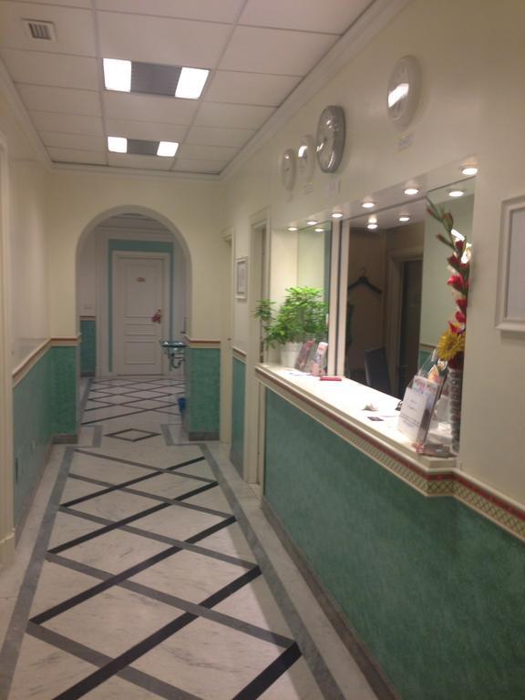 Bed & Breakfast Best Comfort Suites
