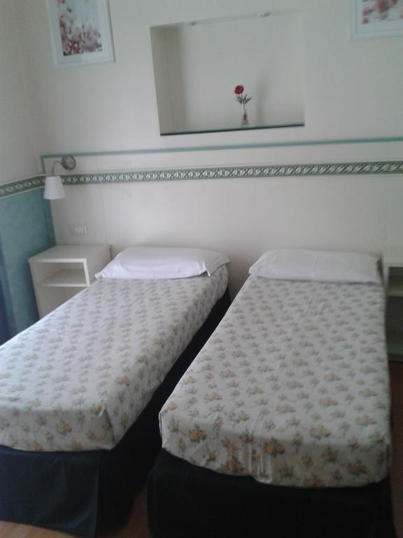 Bed & Breakfast Best Comfort Suites *