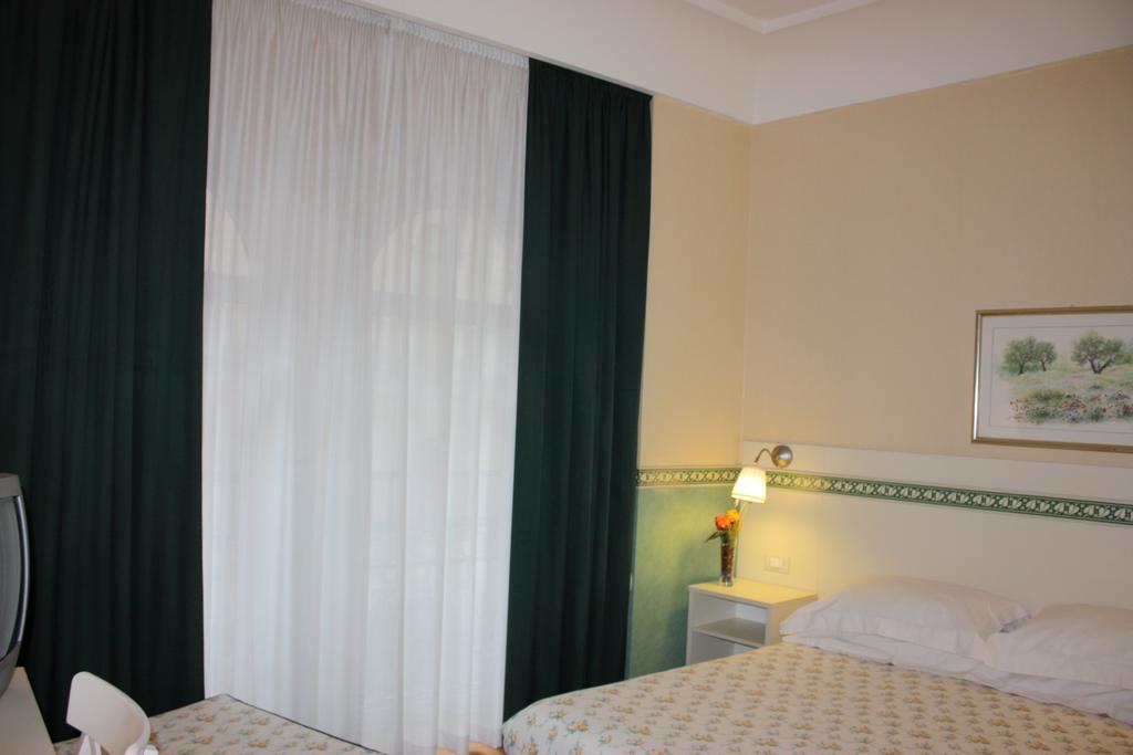 Bed & Breakfast Best Comfort Suites *