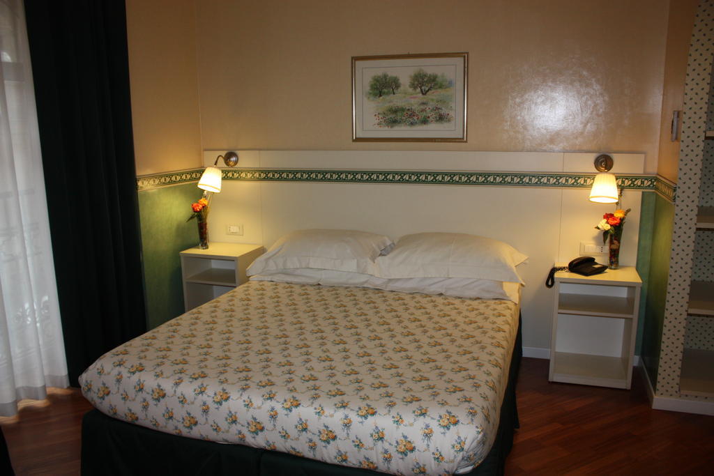Bed & Breakfast Best Comfort Suites